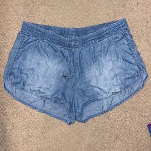 H&M Short 14 NWOT